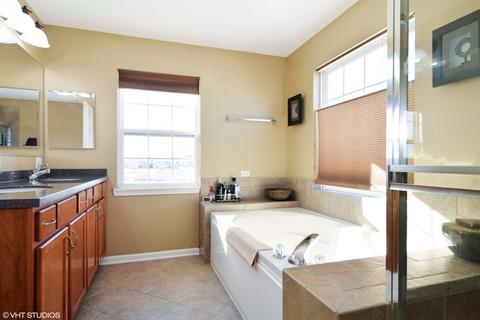 5953 Mackinac Ln, Hoffman Estates, IL 60192 photo 17