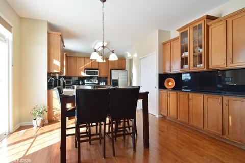 5953 Mackinac Ln, Hoffman Estates, IL 60192 photo 7