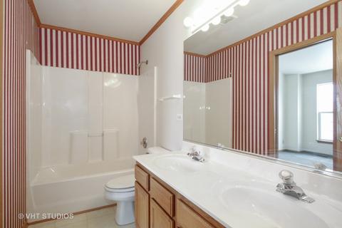 908 Dewey St, Harvard, IL 60033 photo 9