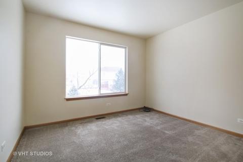 908 Dewey St, Harvard, IL 60033 photo 7