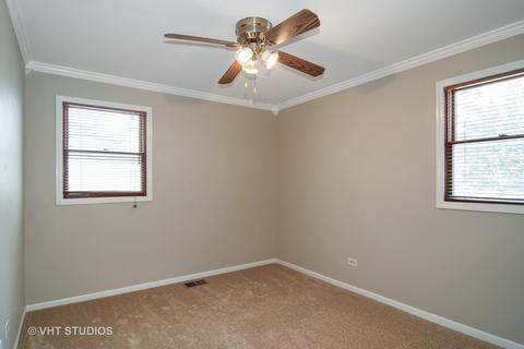 2307 Eastman St, Rolling Meadows, IL 60008 photo 7