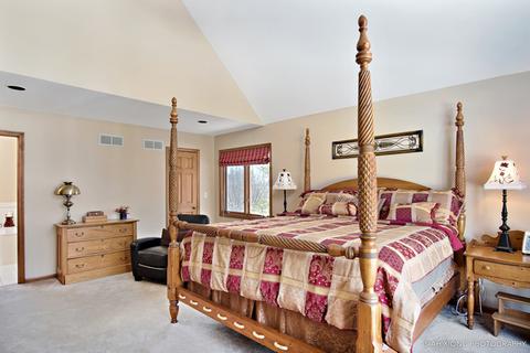 1162 Danforth Dr, Batavia, IL 60510 photo 17