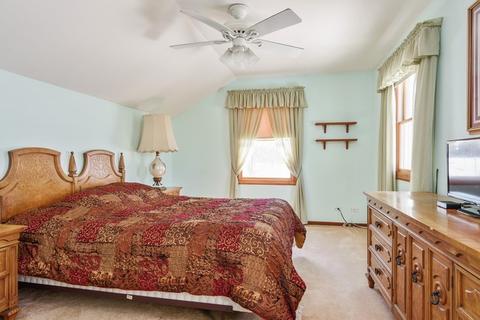 1160 Honeysuckle Dr, Wheeling, IL 60090 photo 10