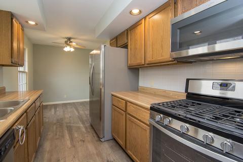3402 Halifax Dr #B, Champaign, IL 61822 photo 12