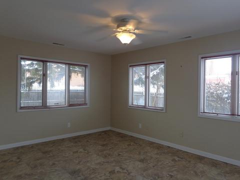 528 Park Ave, Sycamore, IL 60178 photo 8