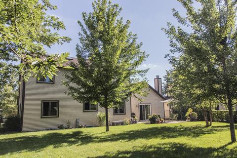 710 Heather Ln, Bartlett, IL 60103 photo 26