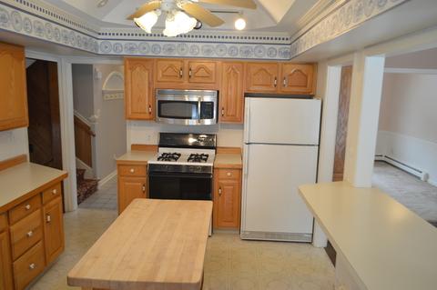 611 N Kent Rd, Mchenry, IL 60051 photo 5