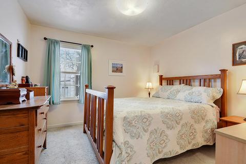 17620 Golfview Ave, Homewood, IL 60430 photo 10