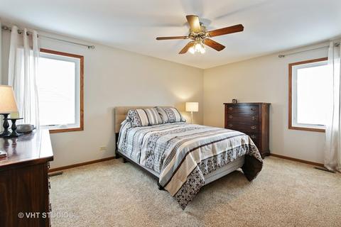532 Ladysmith Rd, Bartlett, IL 60103 photo 9