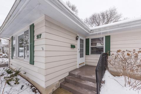 917 Sunset Rd, Wheaton, IL 60189 photo 3