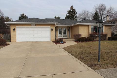 16 W730 90th St, Willowbrook, IL 60527 photo 1