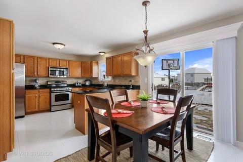 1802 Pebble Beach Dr, Plainfield, IL 60586 photo 6