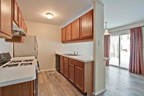 40 Silver Tree Cir, Cary, IL 60013 photo 15