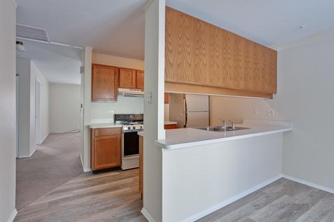 40 Silver Tree Cir, Cary, IL 60013 photo 19
