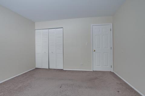 40 Silver Tree Cir, Cary, IL 60013 photo 14