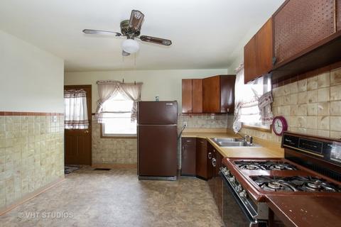 15627 S Frederick Ave, Plainfield, IL 60544 photo 3