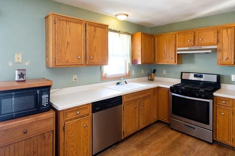 616 Berglund Rd, Pecatonica, IL 61063 photo 7