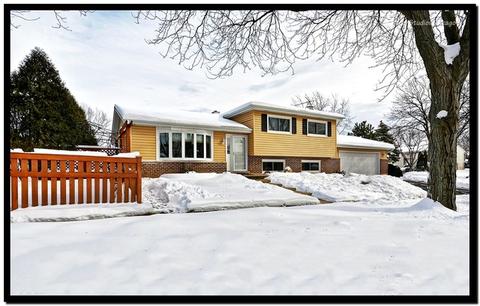 923 S Prospect St, Wheaton, IL 60189 photo 2