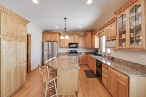 4745 E Memory Ln, Sandwich, IL 60548 photo 7