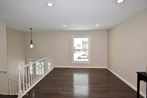 129 E Sherman St, Bartlett, IL 60103 photo 4