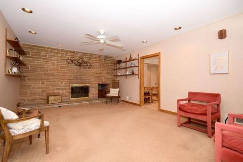 342 E Laurel Ave, Elmhurst, IL 60126 photo 22