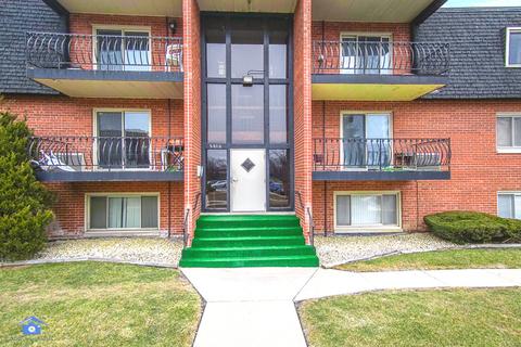 3010 171st St #E2, Hazel Crest, IL 60429 photo 1