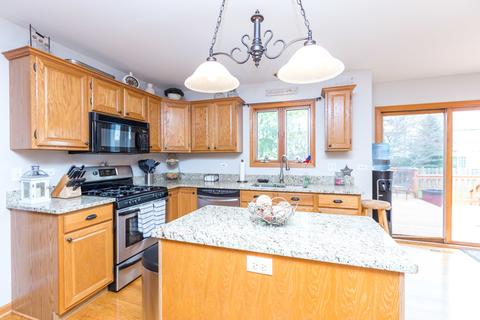 277 Moders Ave, Cary, IL 60013 photo 10