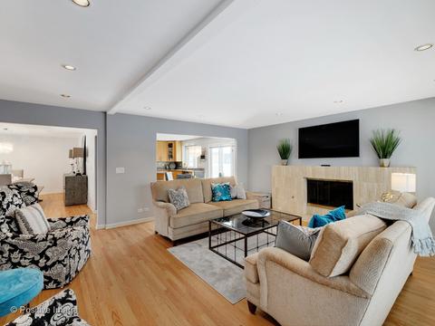 1307 Shady Ln, Wheaton, IL 60187 photo 14