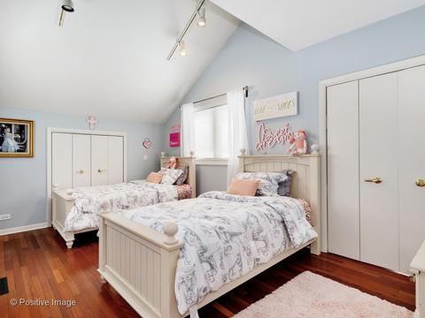 1307 Shady Ln, Wheaton, IL 60187 photo 22