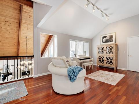 1307 Shady Ln, Wheaton, IL 60187 photo 18