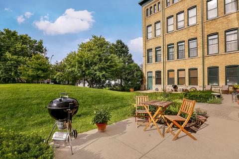 634 Congdon Ave, Elgin, IL 60120 photo 29