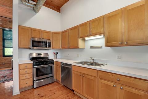 634 Congdon Ave, Elgin, IL 60120 photo 9