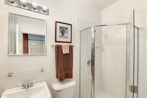 634 Congdon Ave, Elgin, IL 60120 photo 22