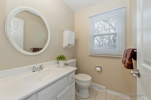 1721 Wakeman Ave, Wheaton, IL 60187 photo 11