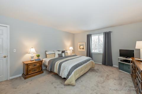 1721 Wakeman Ave, Wheaton, IL 60187 photo 12