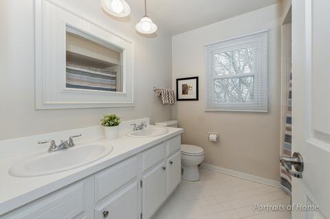 1721 Wakeman Ave, Wheaton, IL 60187 photo 17