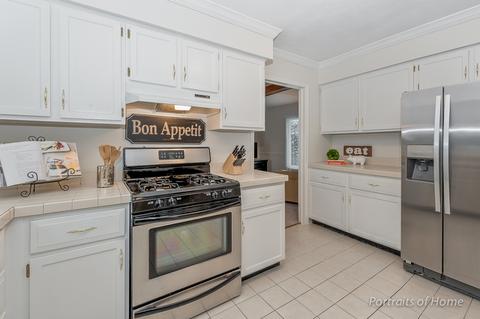 1721 Wakeman Ave, Wheaton, IL 60187 photo 5