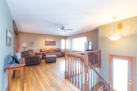 1089 Valley Stream Dr, Wheeling, IL 60090 photo 6