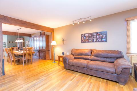 1089 Valley Stream Dr, Wheeling, IL 60090 photo 8