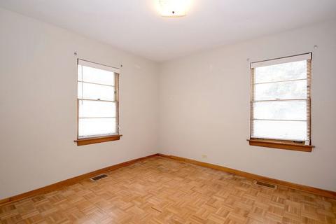 4447 Elm Ave, Lyons, IL 60534 photo 7