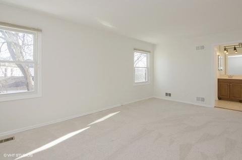 2711 Old Mill Ln, Rolling Meadows, IL 60008 photo 9