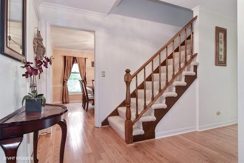 2711 Old Mill Ln, Rolling Meadows, IL 60008 photo 5