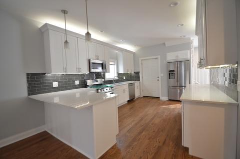 1531 E 86th St, Chicago, IL 60619 photo 2