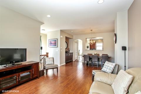 332 Laurel Ave, Des Plaines, IL 60016 photo 6