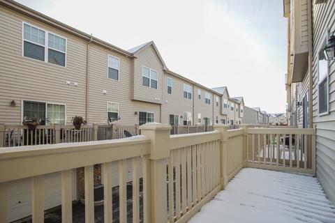 332 Laurel Ave, Des Plaines, IL 60016 photo 16