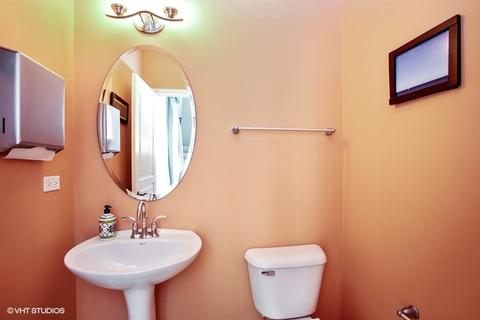332 Laurel Ave, Des Plaines, IL 60016 photo 8