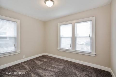 549 S State St, Aurora, IL 60505 photo 7