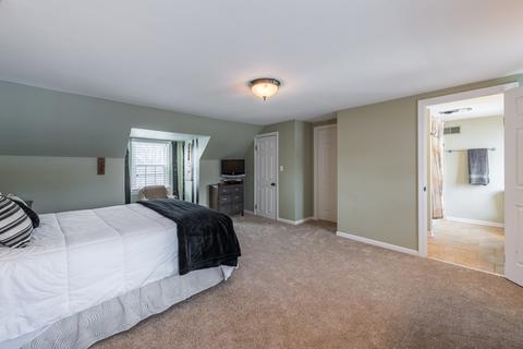 217 S Gables Blvd, Wheaton, IL 60187 photo 24