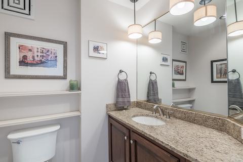 217 S Gables Blvd, Wheaton, IL 60187 photo 22