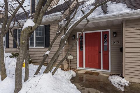 217 S Gables Blvd, Wheaton, IL 60187 photo 5